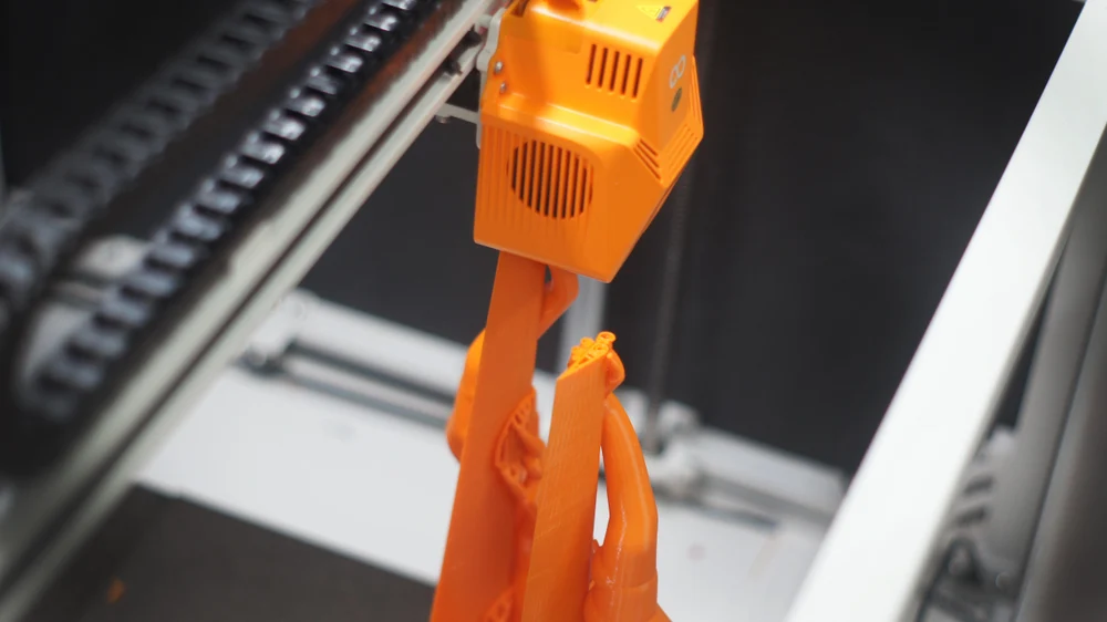 Профессиональная 3D печать полного цикла: от прототипа до крупной партии.